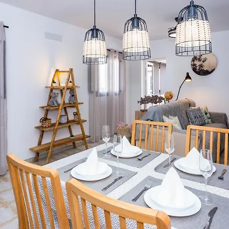 Eslanzarote Tana House, Super Wifi, Tv Satelite, Bbq * Playa Honda (Lanzarote)