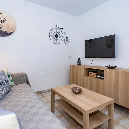 Eslanzarote Tana House, Super Wifi, Tv Satelite, Bbq * Playa Honda (Lanzarote)