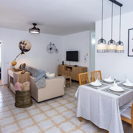 Dom wakacyjny Eslanzarote Tana House, Super Wifi, Tv Satelite, Bbq Playa Honda (Lanzarote)