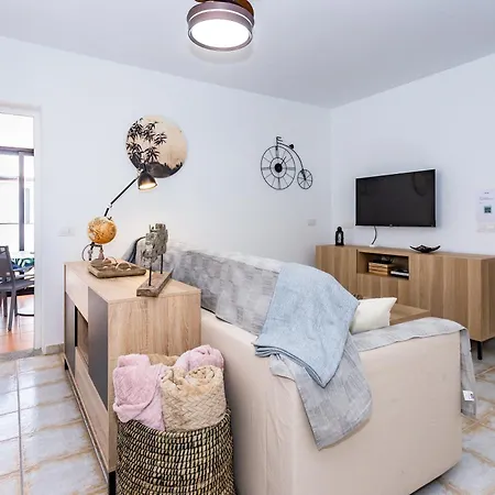 Dom wakacyjny Eslanzarote Tana House, Super Wifi, Tv Satelite, Bbq