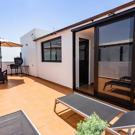 Eslanzarote Tana House, Super Wifi, Tv Satelite, Bbq 度假居 *